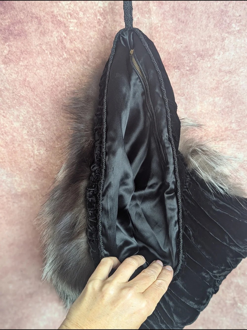 Vintage Black Velvet Fur Hand Muff Purse Wristlet 1940s 1950s Evening Bag